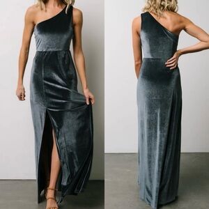 Baltic Born Tatiana Velvet Slate Blue One Shoulder Maxi Dress SIZE MEDIUM